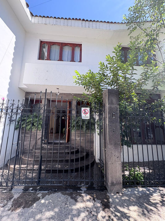 Casa - Jardines del Moral