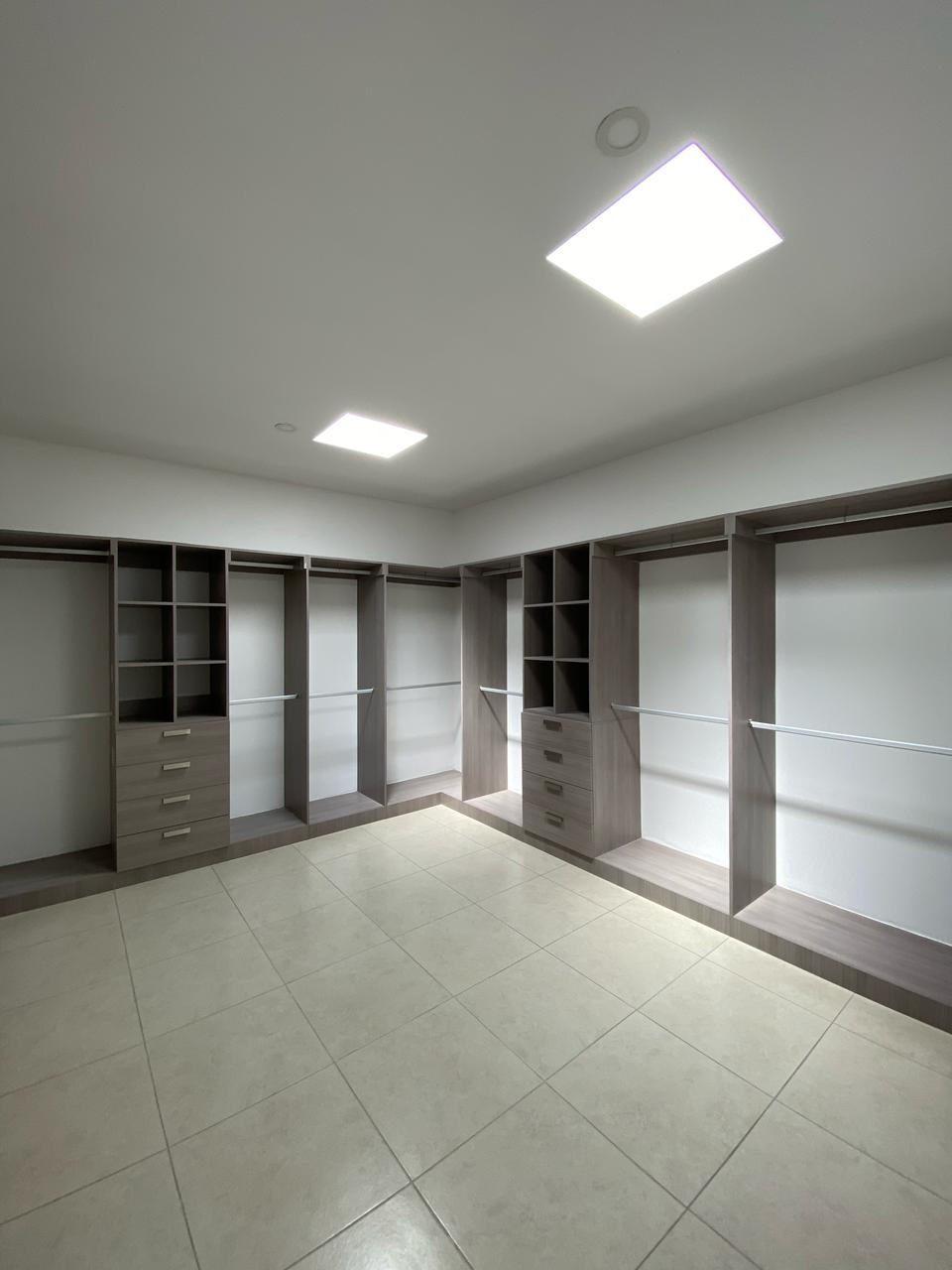 Casa- Gran Jardin Cerezos